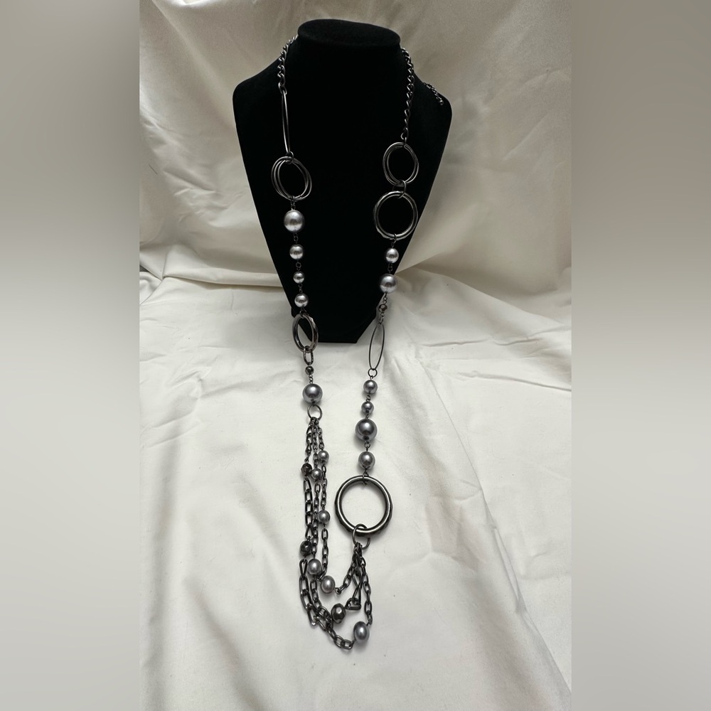 Elegant Gunmetal Necklace with Beads